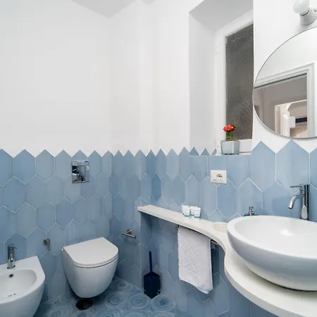 Sunbliss Apartment